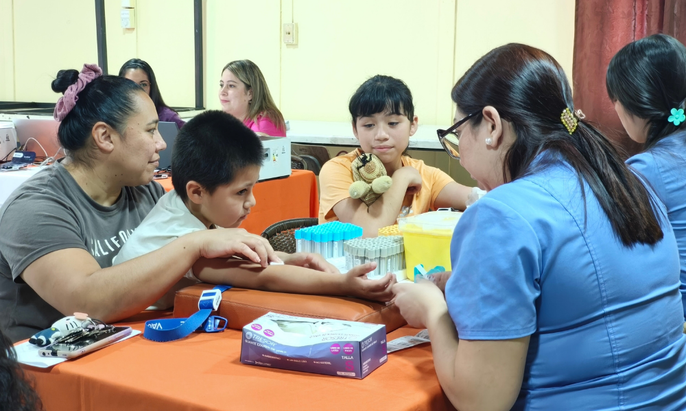 Clínica CleverSalud participa en primer operativo de salud comunitario en Graneros