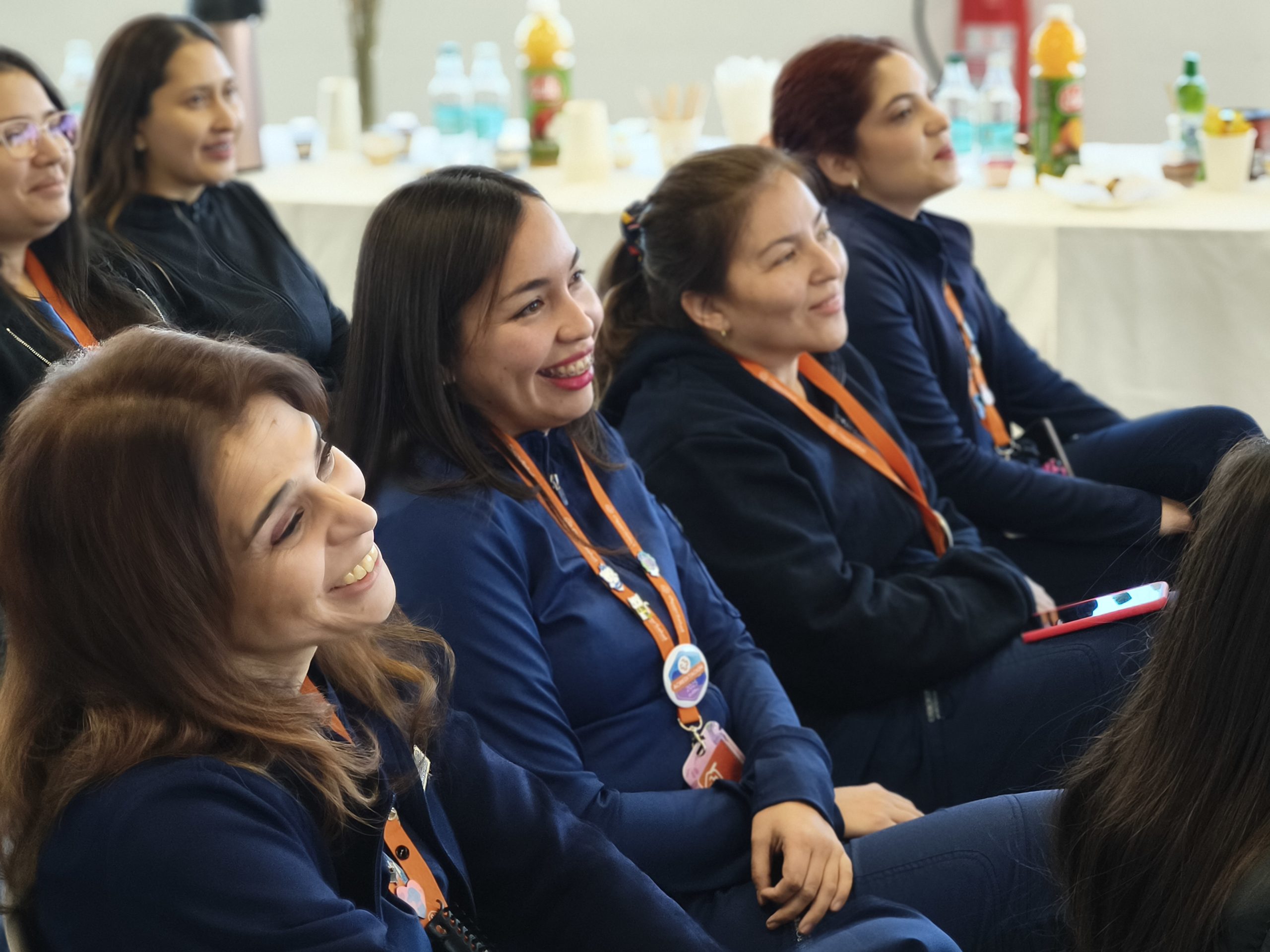 Emociones en el trabajo fortaleciendo a nuestros equipos de salud