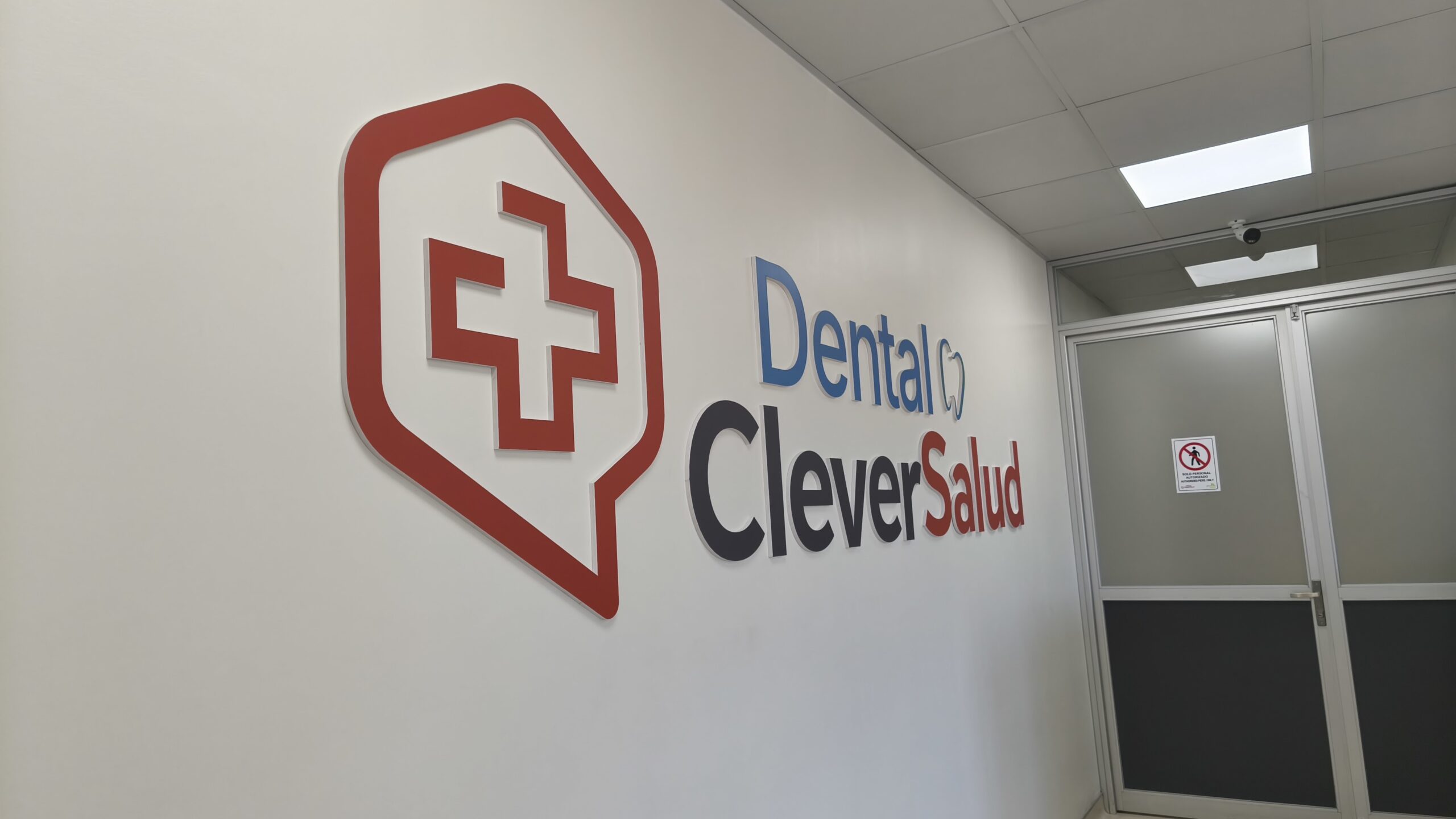 Unidad Dental CleverSalud abre sus puertas en Rancagua