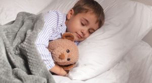 ¿Por qué una buena rutina de sueño es clave para el aprendizaje de los niños